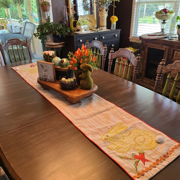 Pier 1 Yellow Checks Easter Bunny Table Runner Fluff Tail Carrots Orange Stripes - Picture 6 of 7